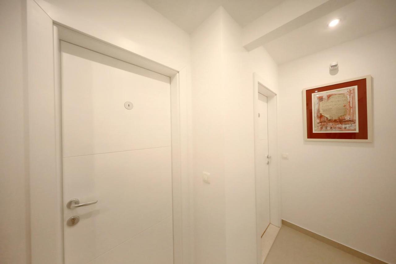 Rosita Deluxe Rooms Zadar Exteriör bild
