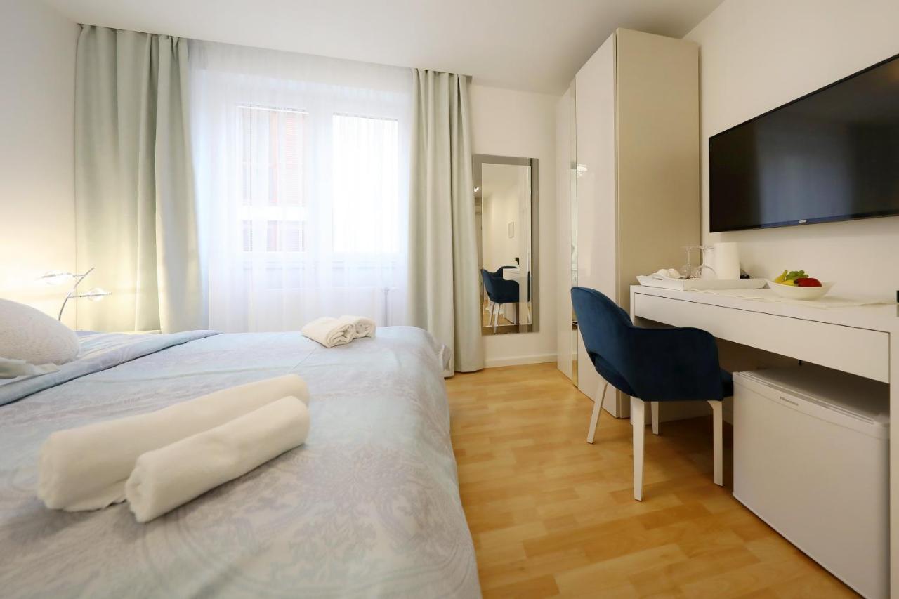Rosita Deluxe Rooms Zadar Exteriör bild