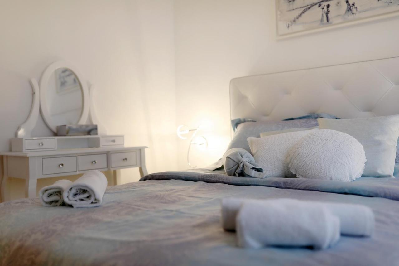Rosita Deluxe Rooms Zadar Exteriör bild