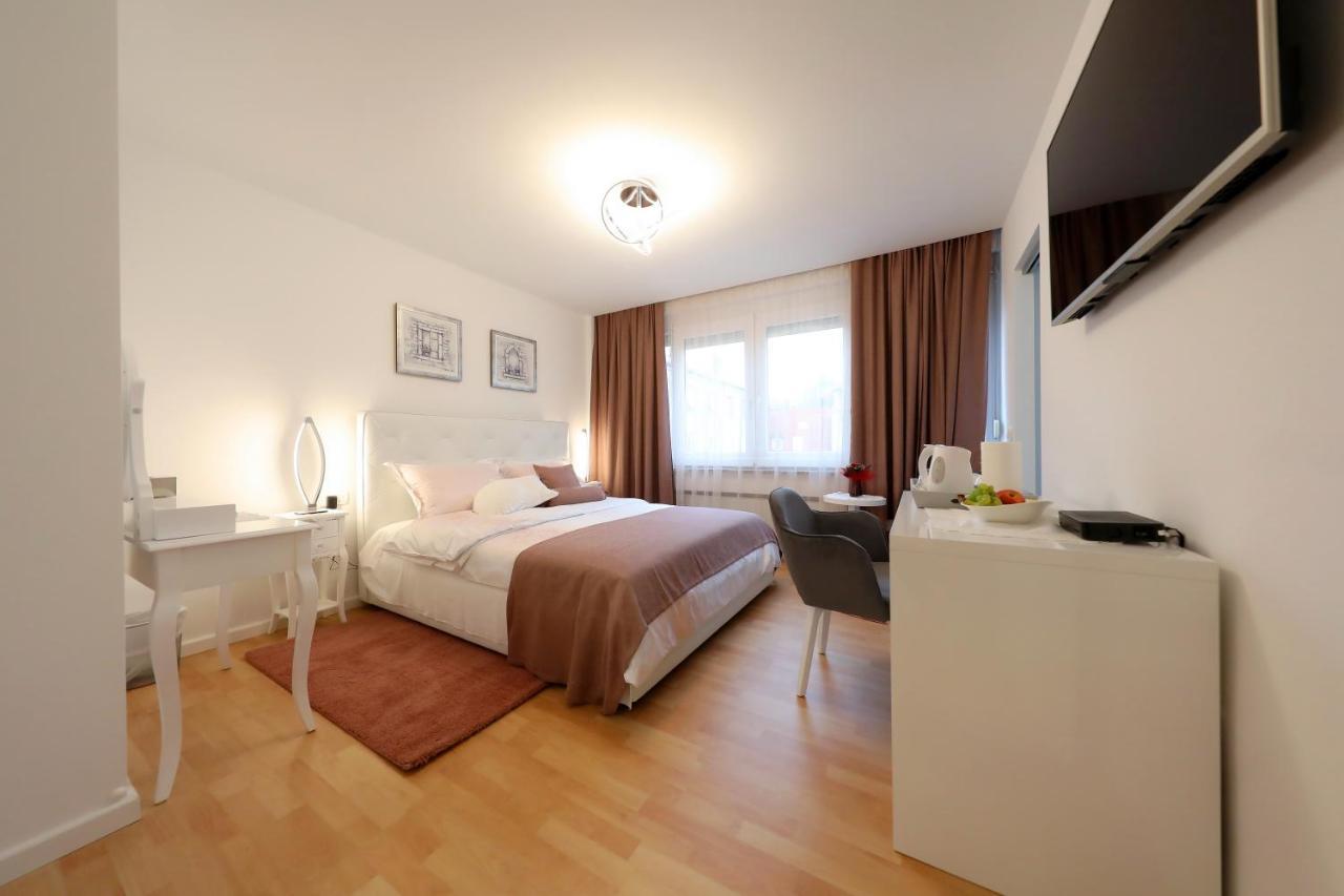 Rosita Deluxe Rooms Zadar Exteriör bild